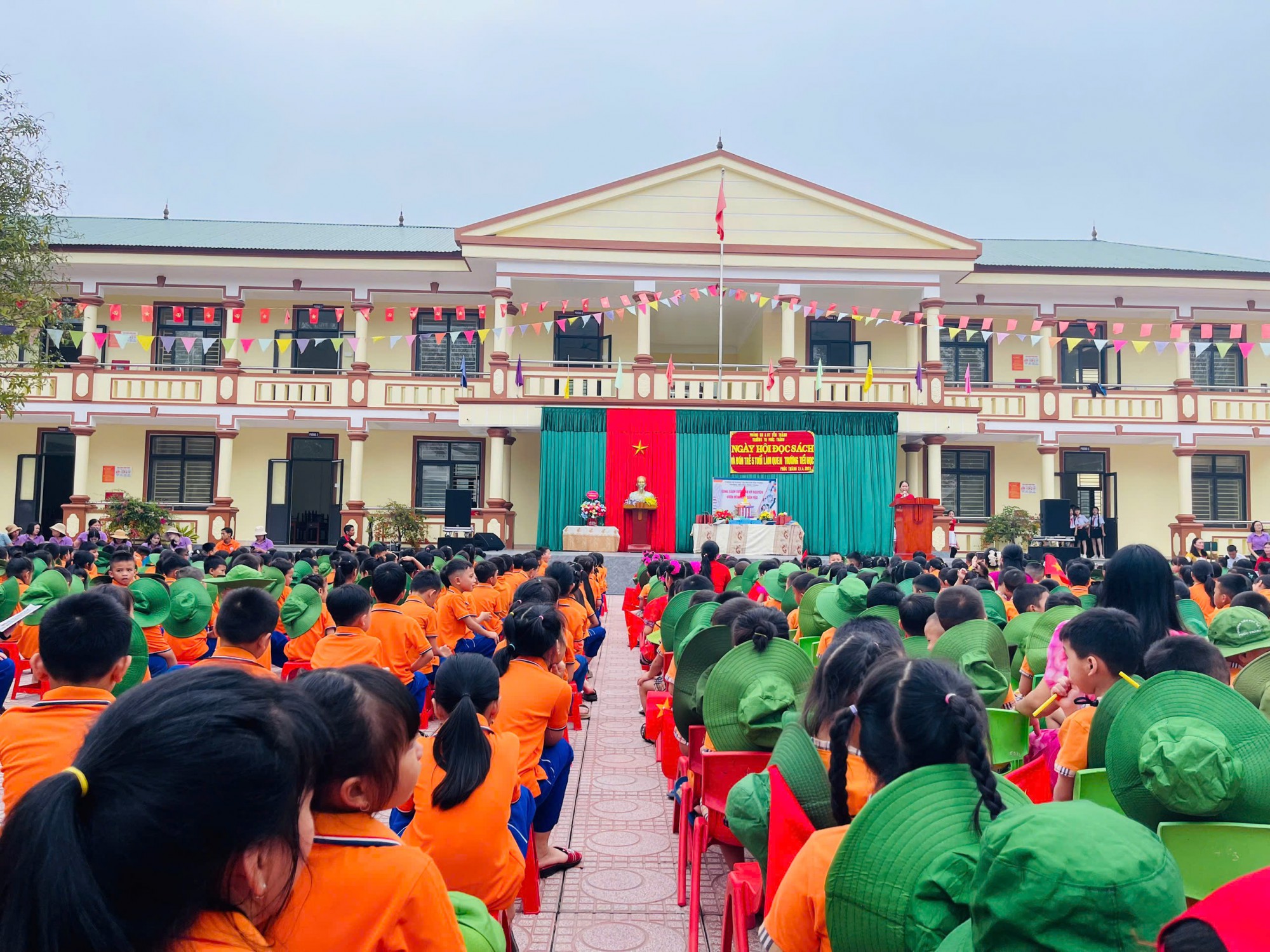 Tổ chức “Hoạt động hoạt động hỗ trợ trẻ 5 tuổi trong giai đoạn chuyển tiếp từ mầm non lên tiểu học”. Năm học 2024-2025.
